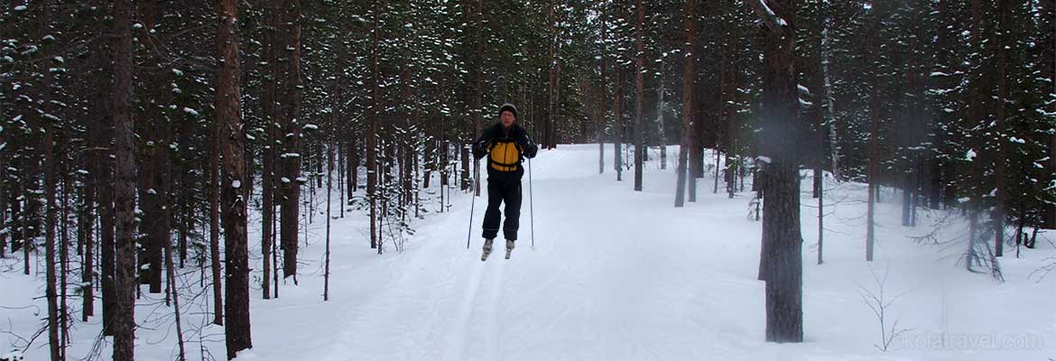Ski Langlauftouren. Vom Tagesausflug bis zur mehrtägigen Langlauftour auf präparierten Loipen und mit Gepäcktransport auf der Kola Halbinsel im Nordwesten Russlands. Für Anfänger und erfahrene Skilangläufer!